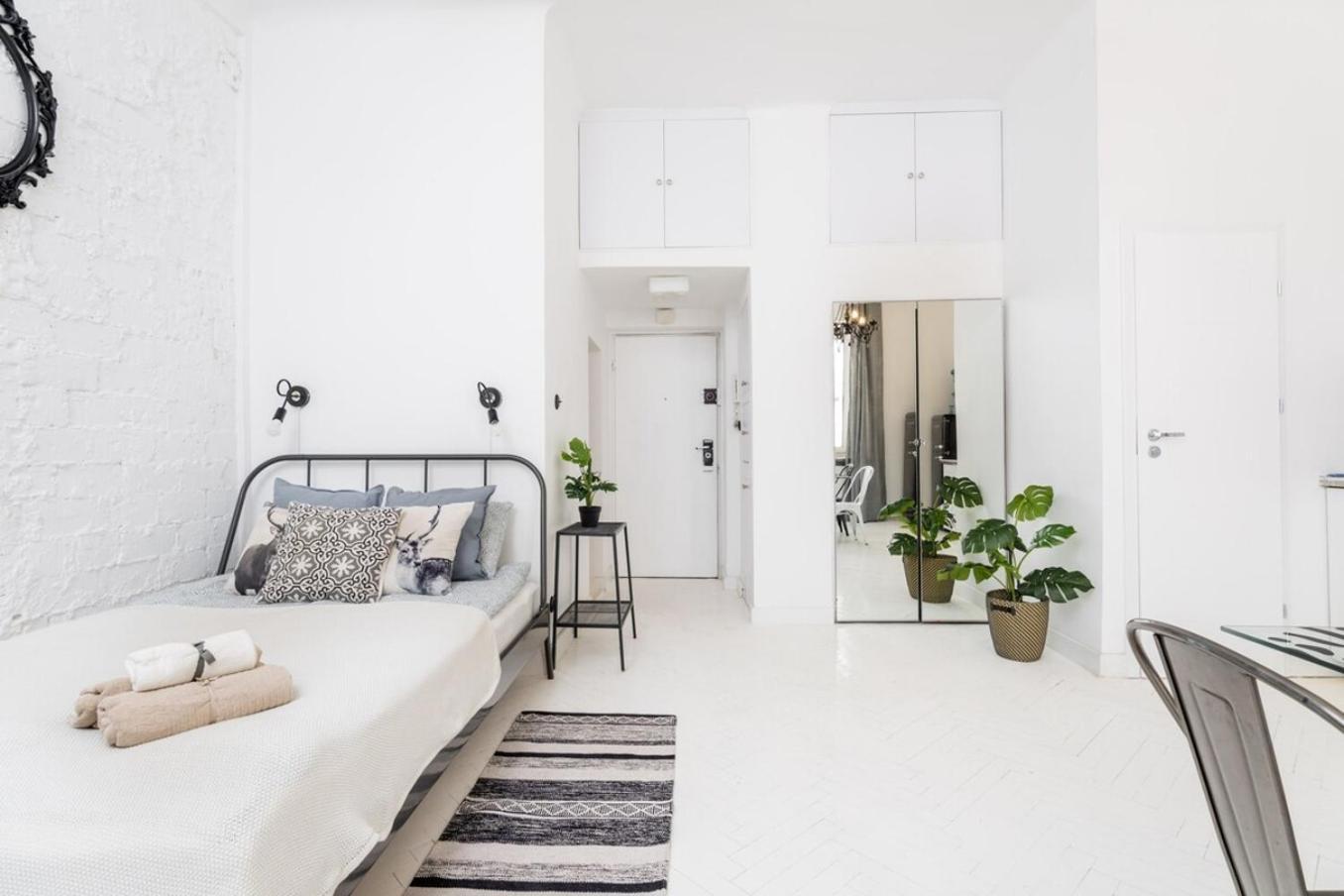 Honeydew Center Apartament *